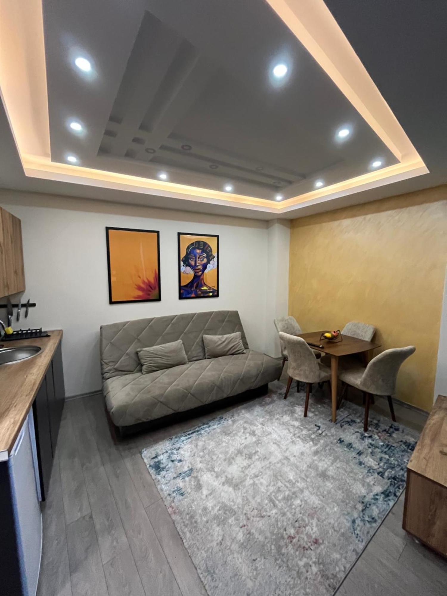 Square Vanilla Apartments Скопие Екстериор снимка