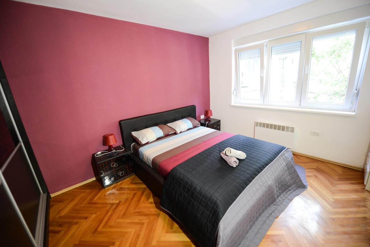 Square Vanilla Apartments Скопие Екстериор снимка